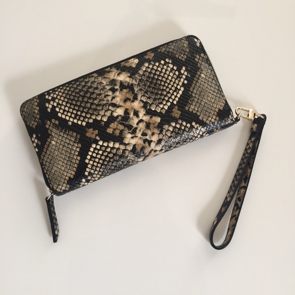 Halogen Handbags - Halogen Leather Zip Around Wallet Wristlet